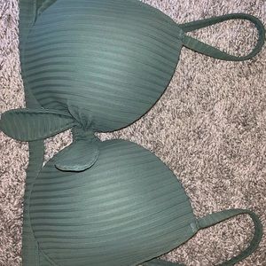 Women’s bikini top